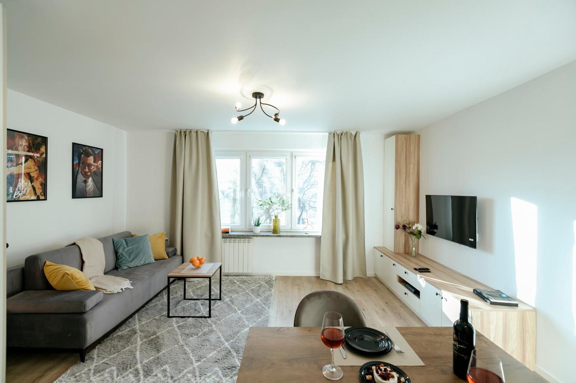 Jana Pawla 55 - Bardzo Wygodne W Centrum Warszawy - Better Apartamento