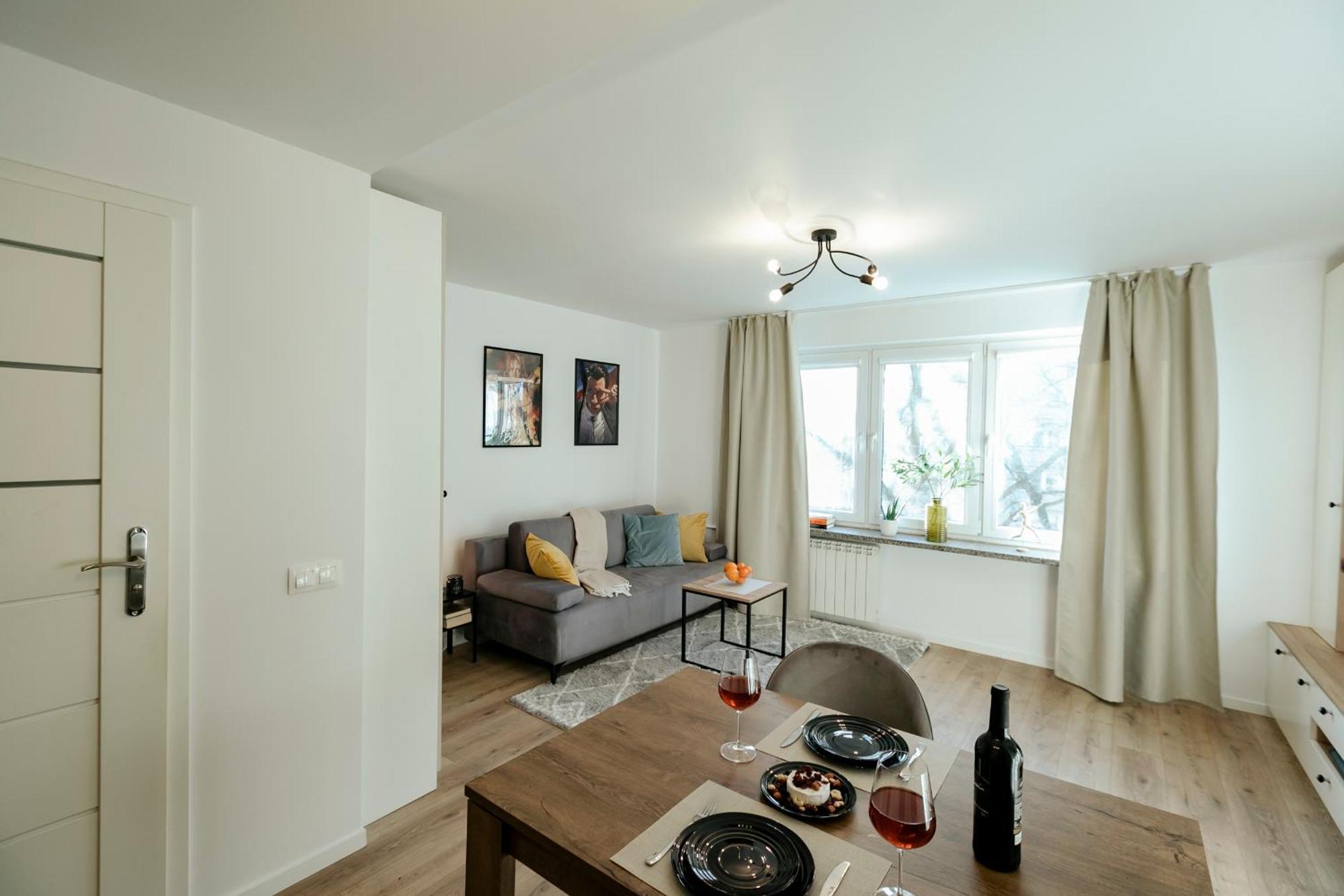 Apartamento Jana Pawla 55 - Bardzo Wygodne W Centrum Warszawy - Better *